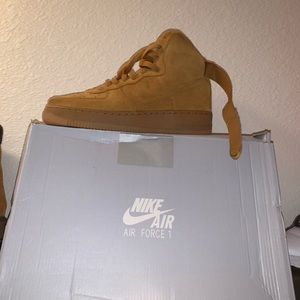 Suede (tan) Air Force 1